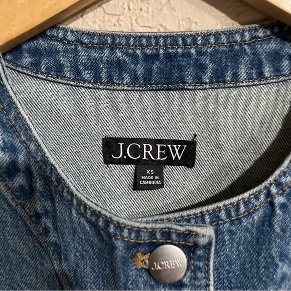 J. Crew | Pleated Collarless Lady Denim Jacket - Picture 3 of 4